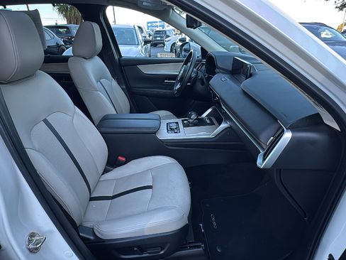 Certified 2024 MAZDA CX-90 Plug-In Hybrid w/ Preferred image 39