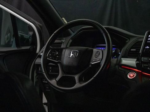 Used 2023 Honda Odyssey Sport image 15