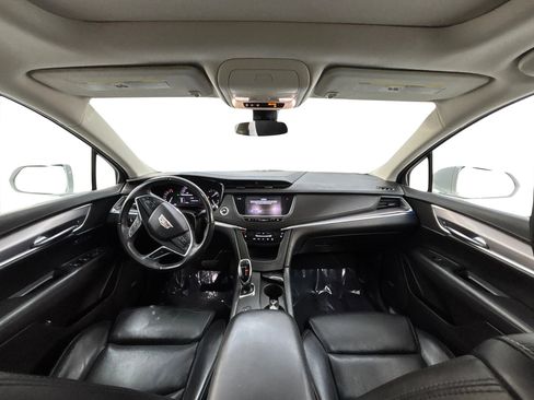 Used 2017 Cadillac XT5 Premium Luxury image 17