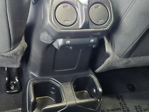 Used 2020 Jeep Wrangler Unlimited Sport AWD/4WD image 14