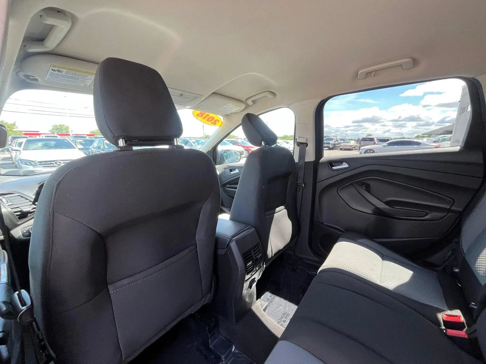 Used 2018 Ford Escape SE w/ SE Sync 3 Package AWD/4WD image 26
