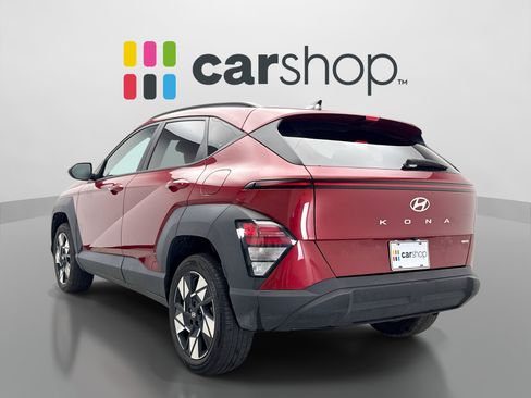 Used 2024 Hyundai Kona SEL w/ Convenience Package AWD/4WD image 3