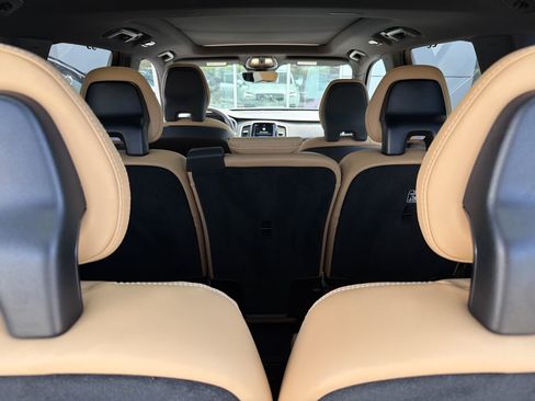 Used 2024 Volvo XC90 B6 Ultimate AWD/4WD image 33