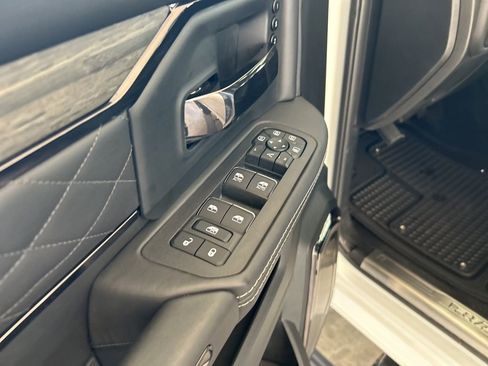 New 2026 RAM 3500 Limited image 46