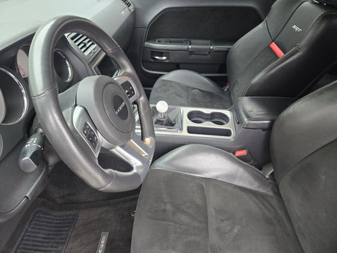 Used 2014 Dodge Challenger SRT8 image 15