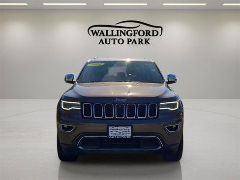 Used 2021 Jeep Grand Cherokee Limited w/ Luxury Group II image 2