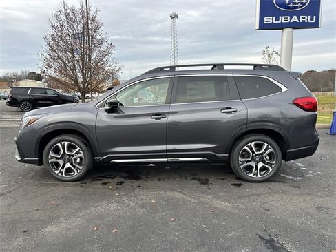 New 2026 Subaru Ascent Limited image 7