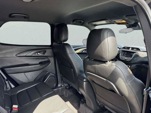 Used 2022 Chevrolet TrailBlazer ACTIV FWD image 41