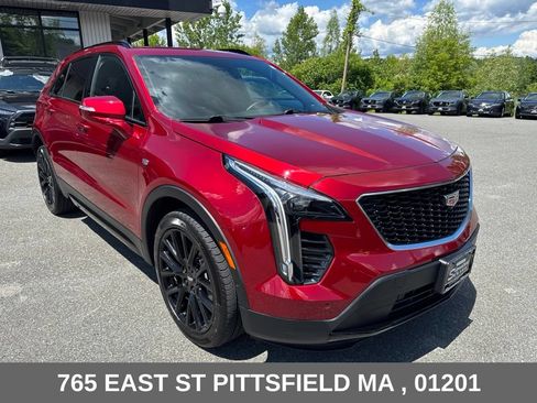 Used 2022 Cadillac XT4 Sport AWD/4WD image 10