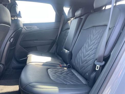 Used 2023 Kia Sportage X-Line w/ X-Line Premium Package image 8