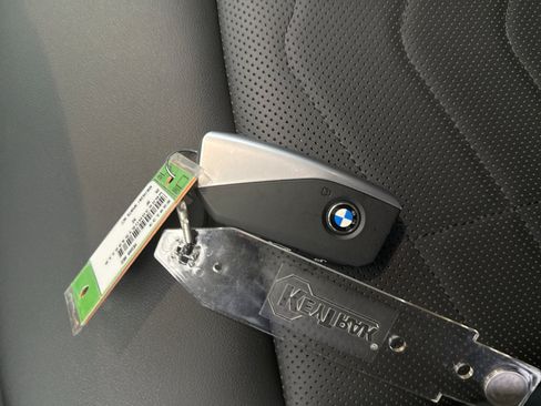 Used 2026 BMW X2 xDrive28i AWD/4WD image 23