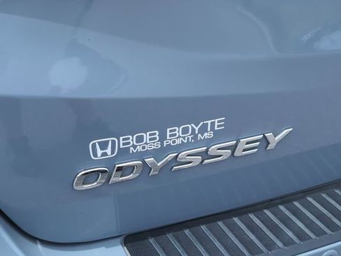 Certified 2024 Honda Odyssey Touring image 5