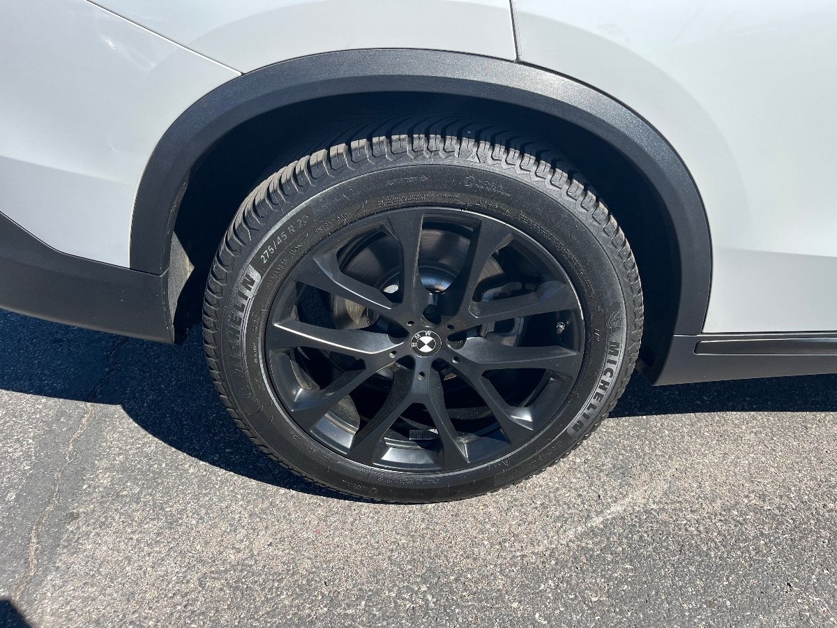 Used 2019 BMW X5 xDrive40i w/ Convenience Package AWD/4WD image 46