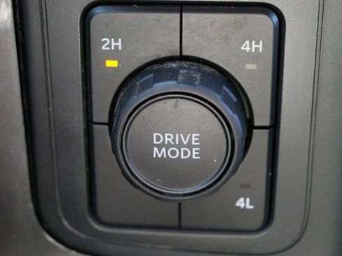 Certified 2022 Ford F150 XLT w/ Equipment Group 302A High image 24