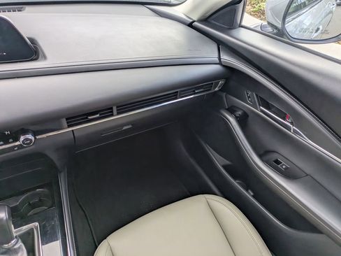 Used 2025 MAZDA CX-30 AWD 2.5 S w/ Preferred Package image 16