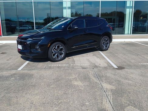 Used 2019 Chevrolet Blazer RS AWD/4WD image 2