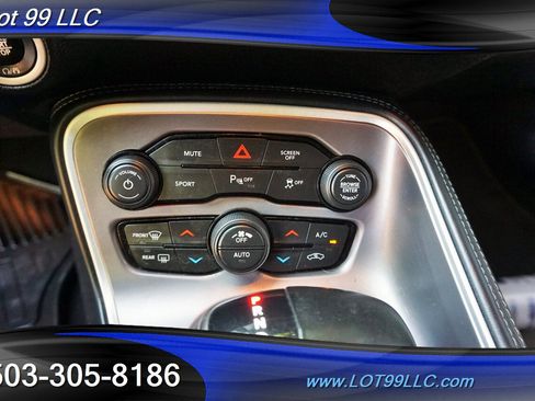Used 2021 Dodge Challenger R/T image 20
