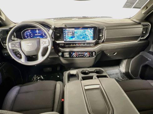 Used 2026 Chevrolet Silverado 1500 LT AWD/4WD image 30