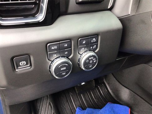 Used 2025 GMC Sierra 1500 Denali w/ Denali Reserve Package image 18