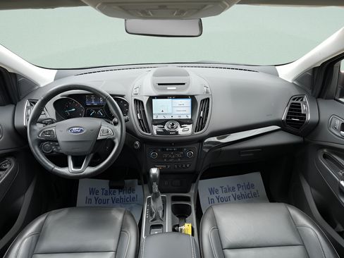 Used 2017 Ford Escape Titanium w/ Canadian Touring Package AWD/4WD image 18