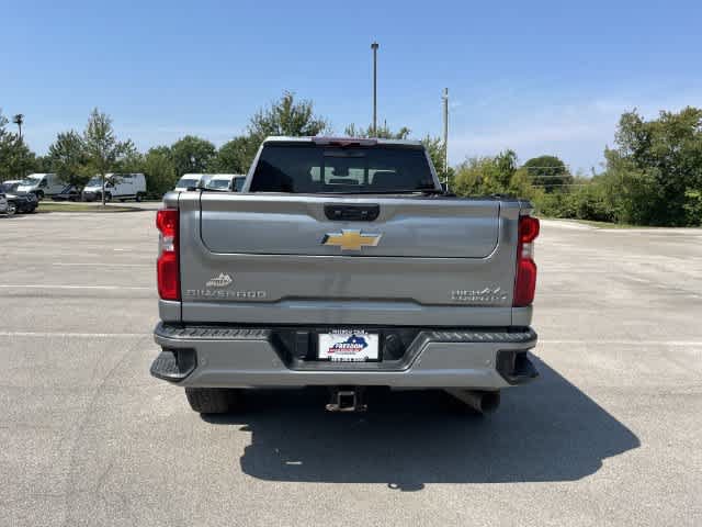 Used 2024 Chevrolet Silverado 2500 High Country w/ High Country Premium Package AWD/4WD image 7