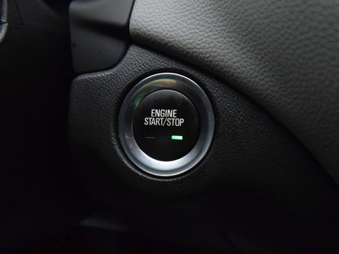 Used 2022 Chevrolet Equinox LS AWD/4WD image 33