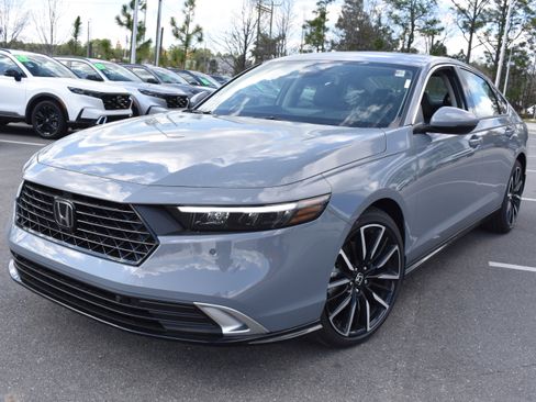 New 2026 Honda Accord Touring image 5