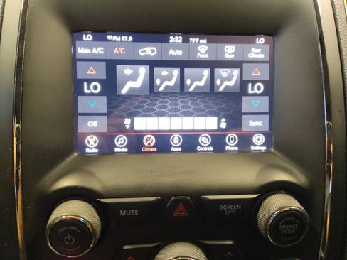 Used 2019 Dodge Durango GT image 25