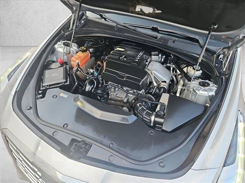 Used 2017 Cadillac CTS Luxury RWD image 25
