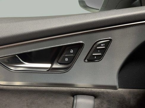 Used 2020 Audi SQ8 Premium Plus w/ Driver Assistance Package AWD/4WD image 9