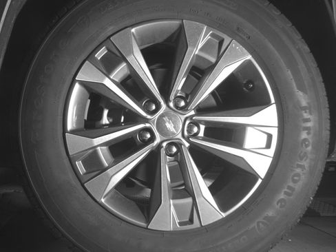 Used 2025 Chevrolet Equinox LT image 14