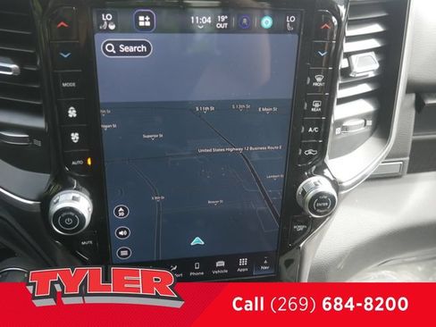 New 2026 RAM 1500 4x4 Crew Cab image 49