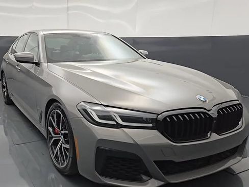 Used 2022 BMW M550i xDrive w/ Executive Package AWD/4WD image 1