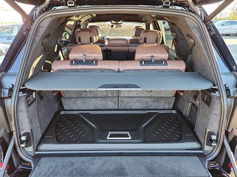 Used 2026 BMW X7 xDrive40i image 27