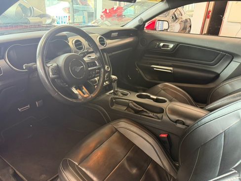 Used 2021 Ford Mustang GT Premium w/ Equipment Group 401A RWD image 27