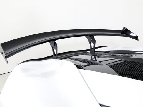 Used 2017 McLaren 570S Coupe RWD image 27