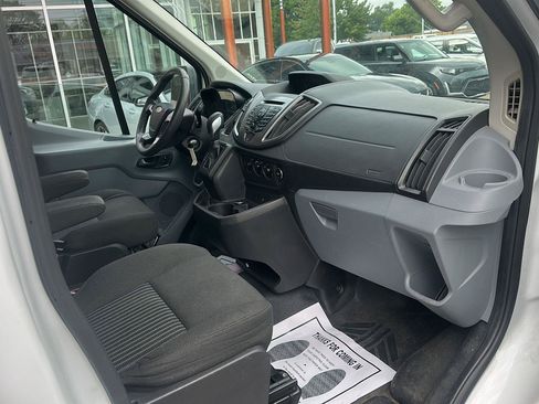 Used 2016 Ford Transit 350 XLT RWD image 8