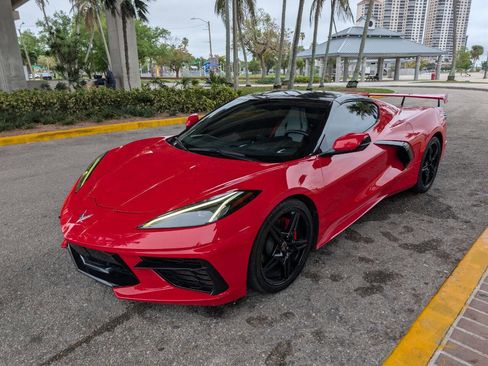 Used 2020 Chevrolet Corvette Stingray Preferred Cpe w/ 2LT Preferred Equipment Group image 2