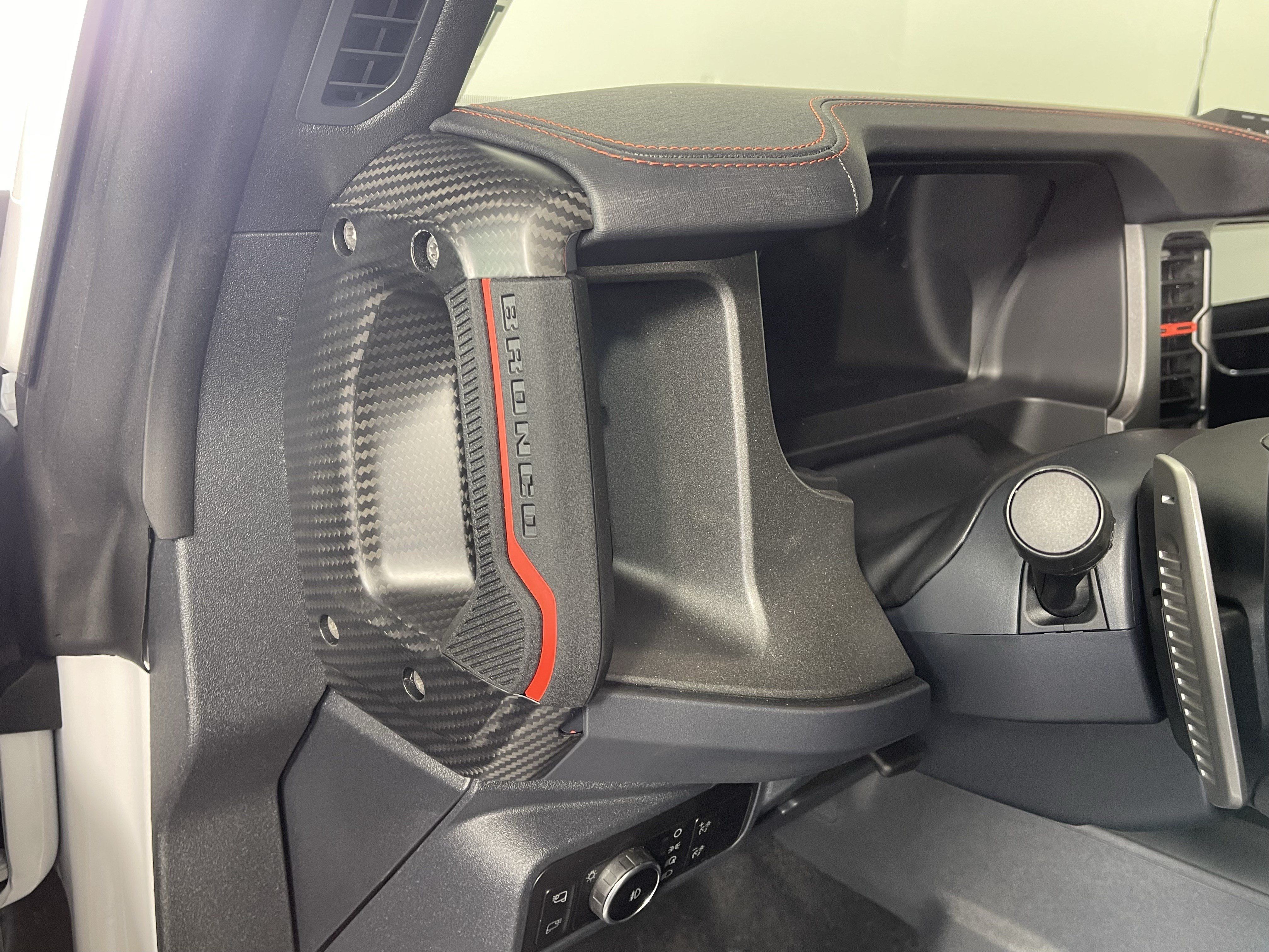 New 2026 Ford Bronco Raptor w/ Interior Carbon Fiber Pack AWD/4WD image 19