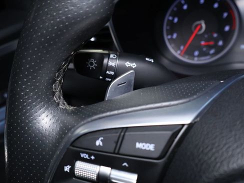 Used 2020 Genesis G70 2.0T w/ Elite Package image 24