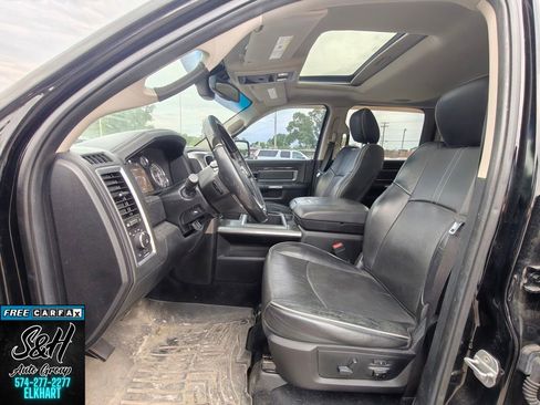 Used 2014 RAM 1500 Limited AWD/4WD image 19