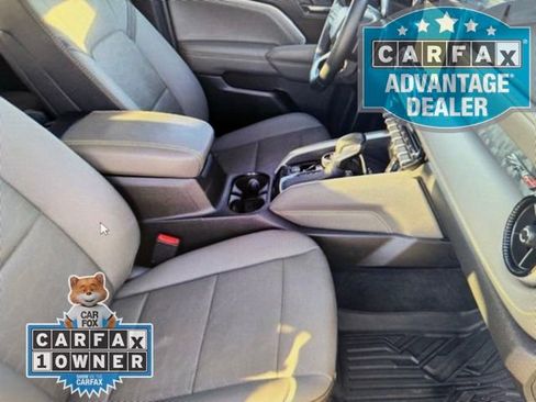 Used 2024 Chevrolet Colorado ZR2 w/ ZR2 Convenience Package III image 3