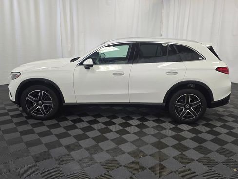 New 2026 Mercedes-Benz GLC 300 4MATIC image 3