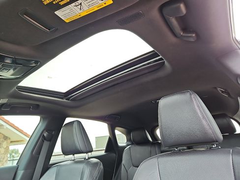 Used 2023 Lexus RX 350 FWD image 13