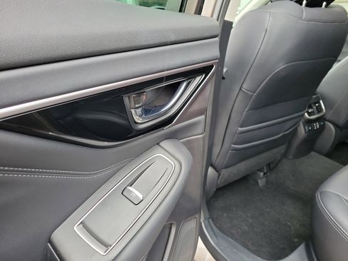 Used 2023 Subaru Outback Limited image 13