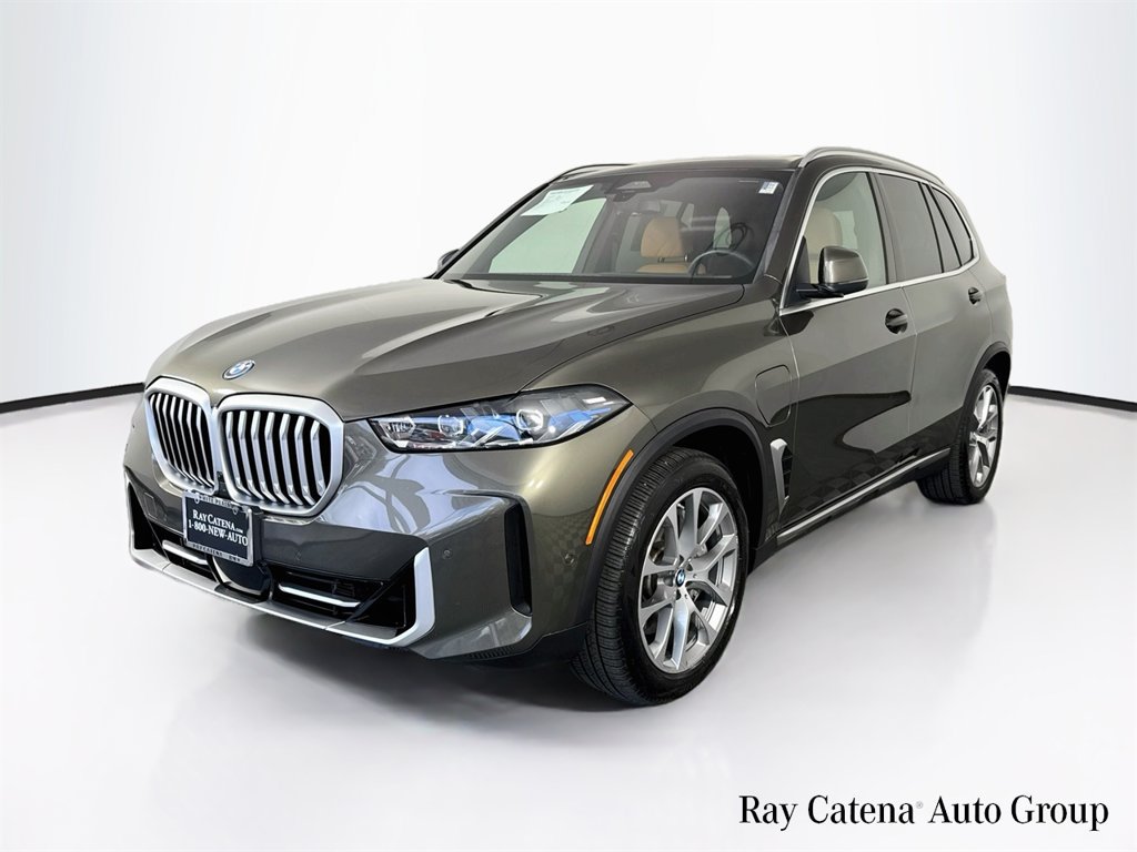 Used 2026 BMW X5 xDrive50e w/ Climate Comfort Package AWD/4WD image 3