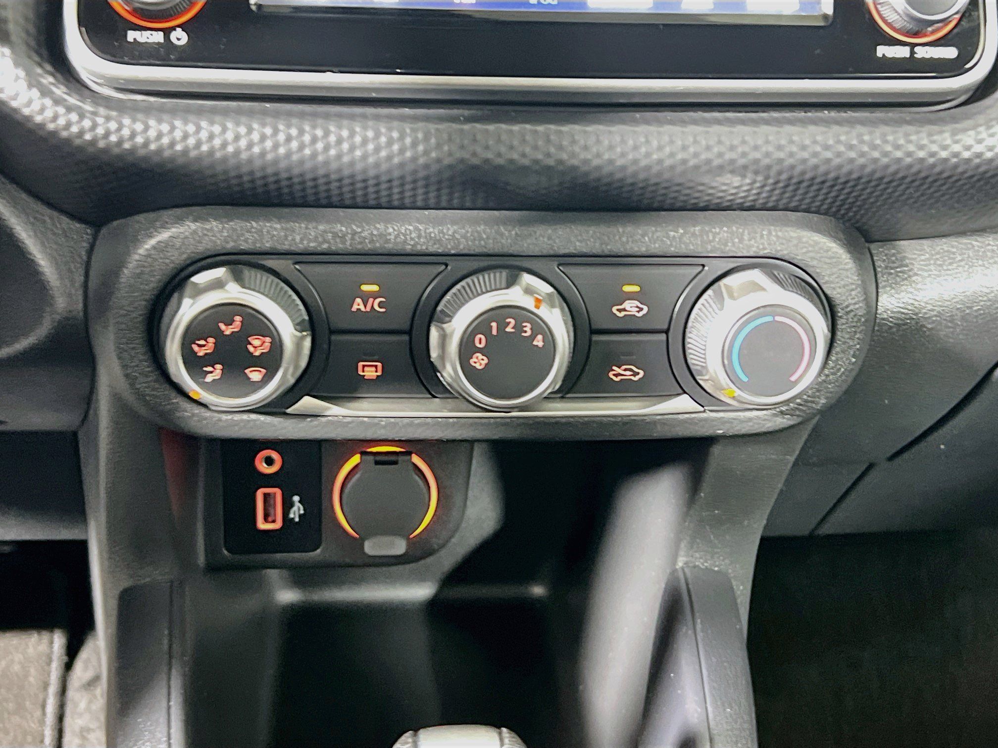 Used 2024 Nissan Kicks S FWD image 26