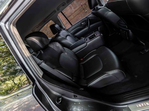 Used 2021 INFINITI QX80 Premium Select w/ All-Season Package RWD image 15