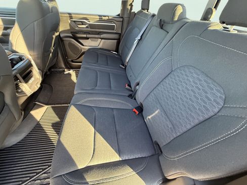 Used 2025 RAM 1500 Big Horn AWD/4WD image 9