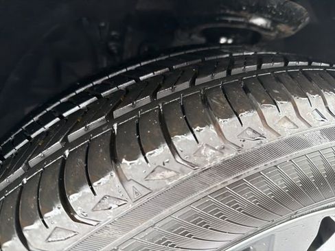 Used 2024 Toyota Grand Highlander Limited image 14